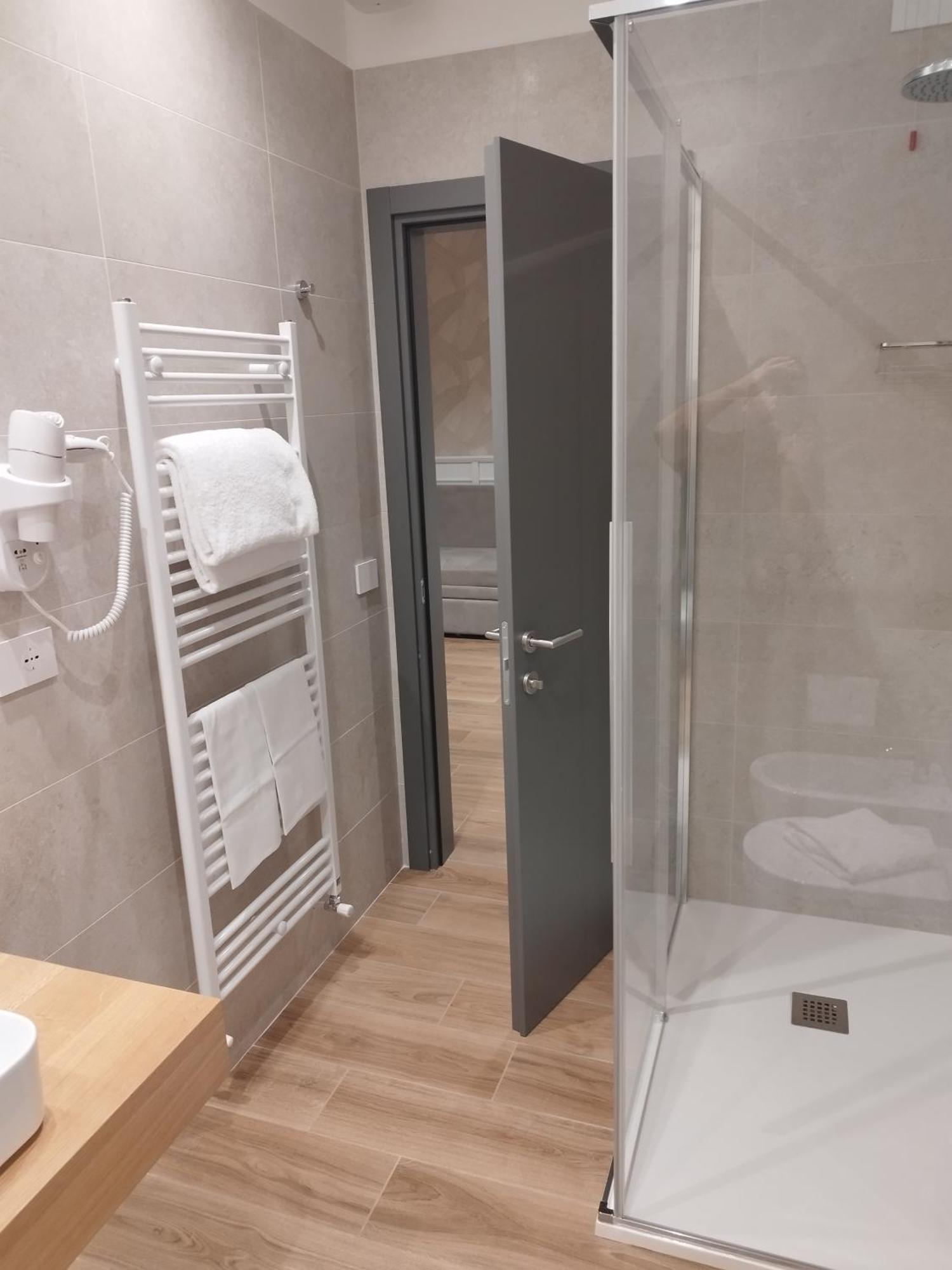 Campiglione Hotel Asyż Zewnętrze zdjęcie